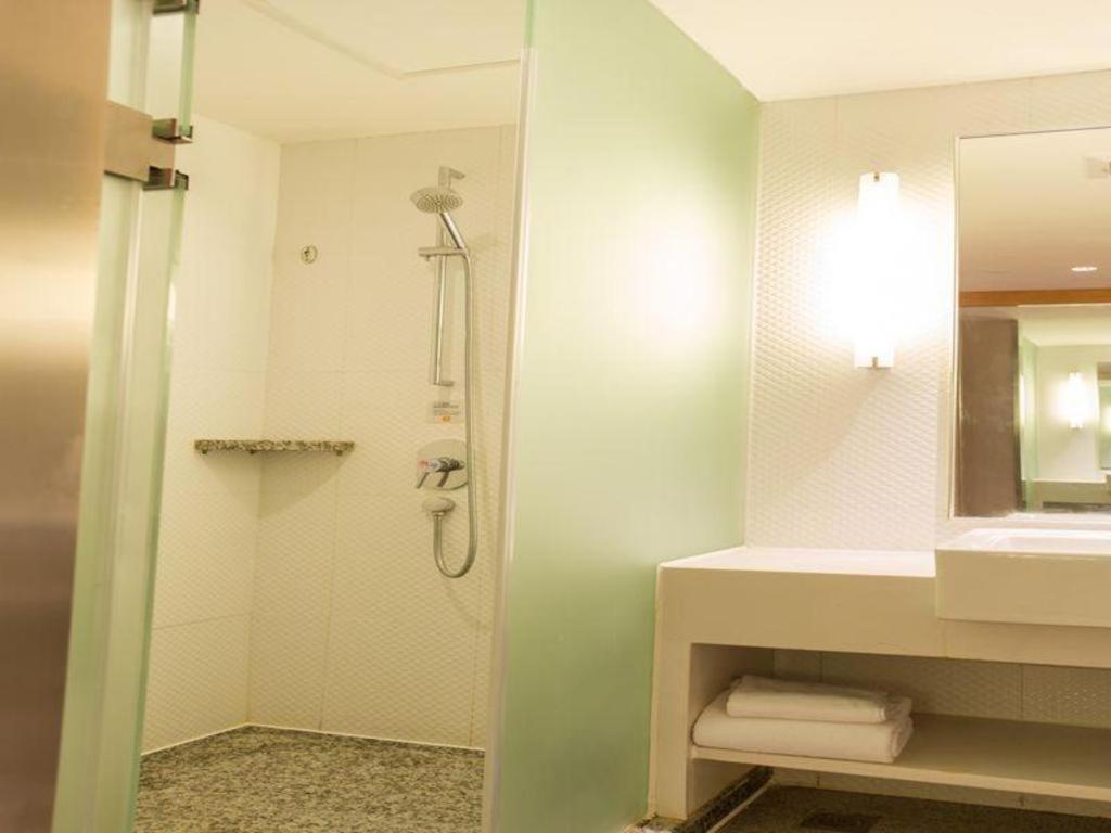 Ji Hotel Guangzhou Yuexiu Park Esterno foto